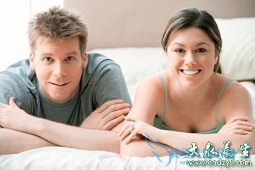 ������Ů���ĸ��Ƽ������������� (2)