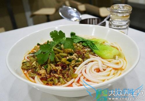 ��������ܳ��׷�