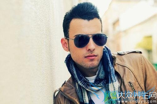 �����С��Ŀ족���㽡��(2)