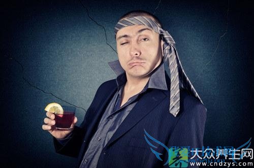 Ů��Ϊʲô����վ��С��(1)