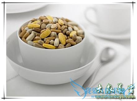 �и���Ҫ�������ά�����أ�(2)