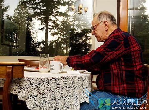 Ѫ��Ӳ����ʲôʳ��