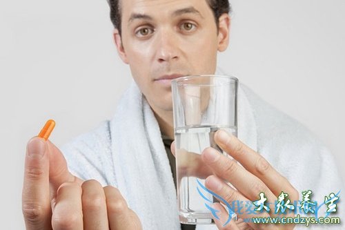 ���˷���ΰ��4������  (1)