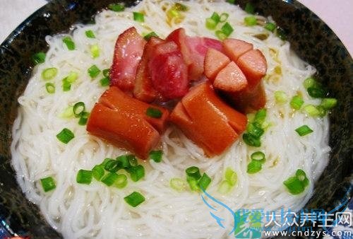 �����ܳ��׷���