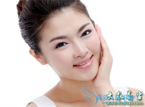 6ϸ�ڰ�ʾŮ�˸ò��ò���Ѫ(5)