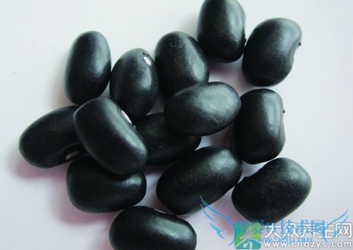 �����ܳԺڶ���