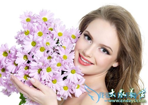 Ů�Ա���Ƥ��������  