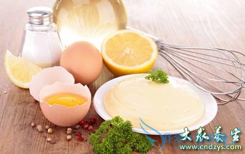 �����ܳ����ʽ��� 