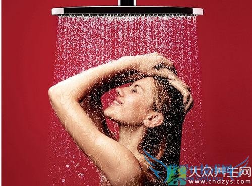 Ů��Ϊɶ����ϴ��ˮ��