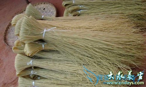 �и��ܳԷ�����