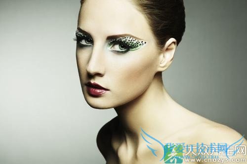 Ů����Ƶ���ĸ�����ԭ��(4)