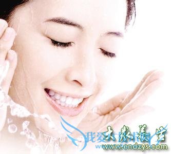 7�����Ʋ�ˮ��Ĥ,�ð���Ů��ӵ�и��е������й���ļ���(2)