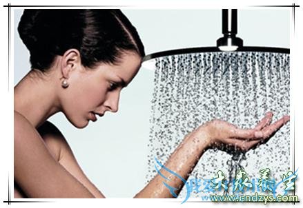 ������ʲô����Ʒ������Ů����ע��(2)