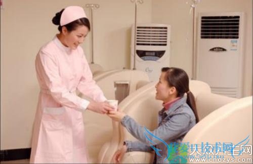 Ů���������Щע������