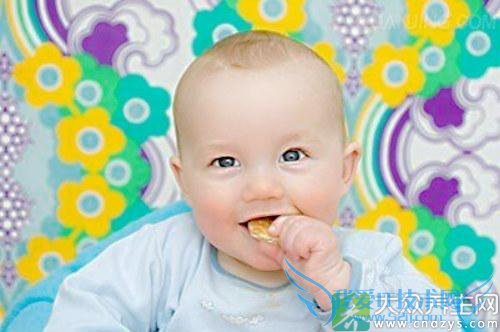 �������Գ�����