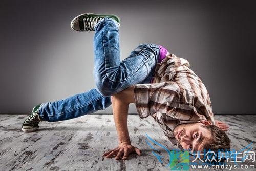 ר�����˵���������Ů�˱�(2)