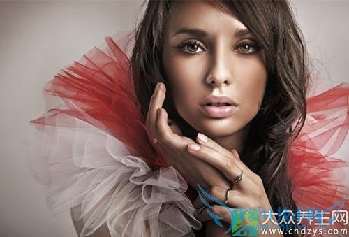 �����ھ���Ů�˵�˥���ٶ�(4)