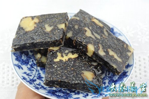 Ů���ļ�����Ѫ��4��ʳ��(1)