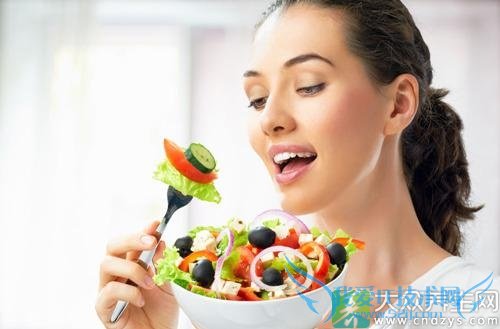 ����ʱ�С�����Ů�����ڵ���(3)