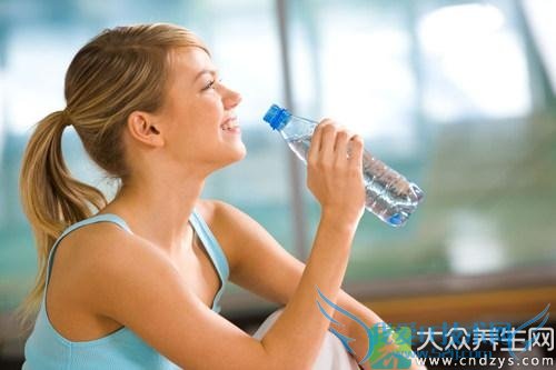 Ů�������ڿɾ������߼�����(5)