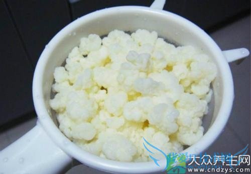 �����ܳ�ѩ������