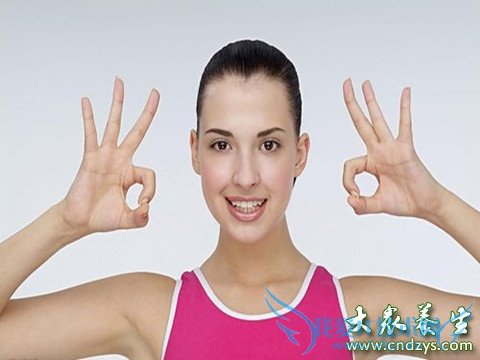 �ĸ����Ŷ������콡��Ů��(3)