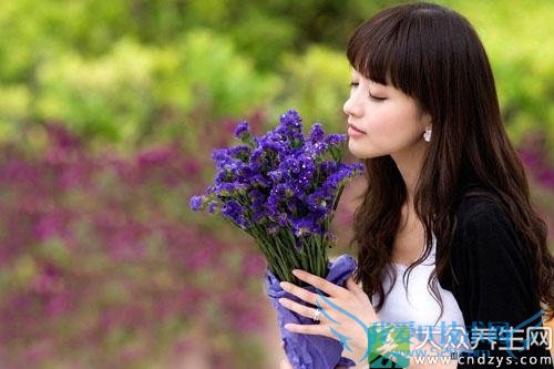 Ů�˻��������Լ���ֵ(8)