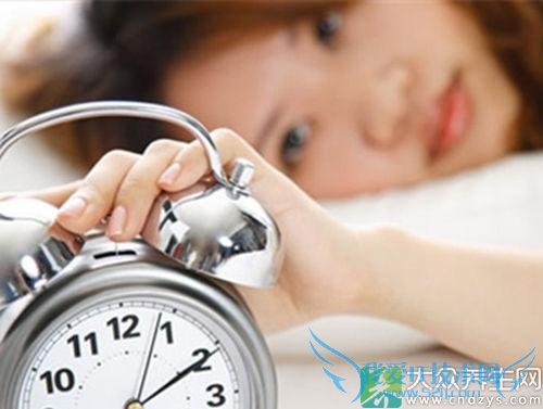 Ů��һ��Ӧ��ʾ����ܾ�(1)