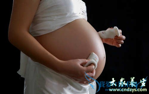 ���м������ܿ����Ա�