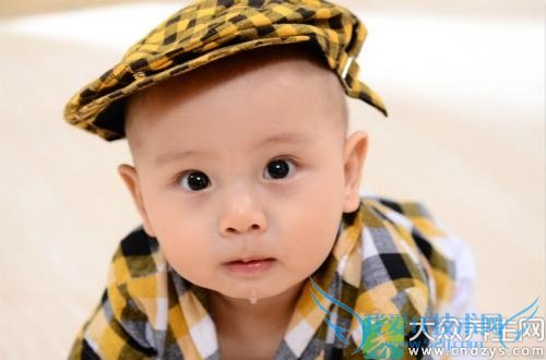 �˸��µı���������