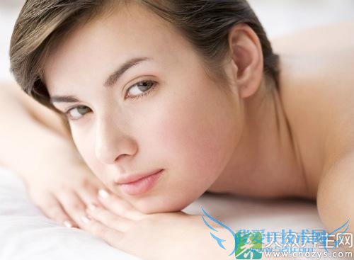 �ӹ���Ĥƫ����ô��