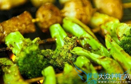 �����ܳԻ�Ҭ����