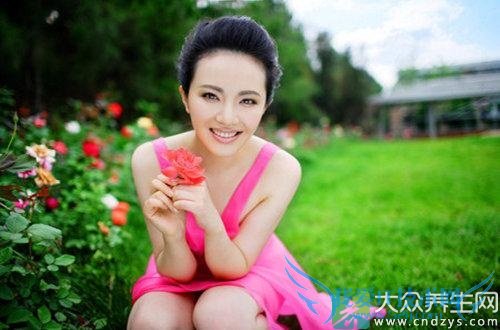 Ů���Լ���˥�������岿λ�仯����(1)