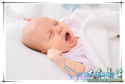 ��к�̷�ע����������Щ�أ�(1)