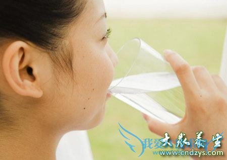 ��ε����ô��ں��ϰ����̬(2)