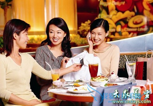 ���е�һ���»����¾���