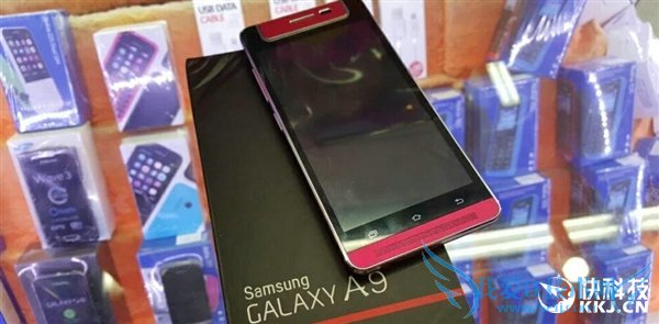 三星GALAXY A9真机曝光:旋转摄像头
