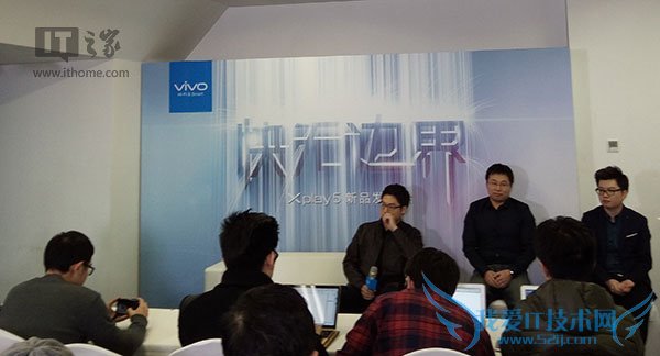 IT֮רvivo躣vivo Xplay5ͲƳ׿/Win10˫ϵͳ