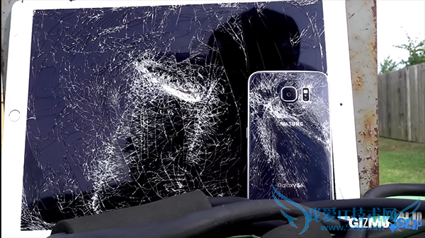 巨屏撞击Galaxy S6撞上iPad Pro 会怎样!