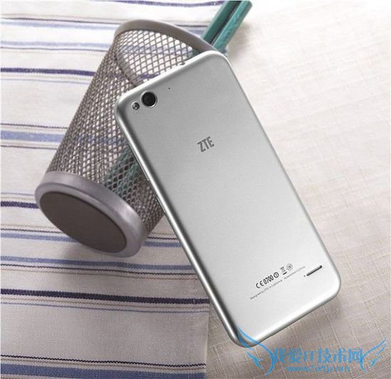 Blade S6 ҲiPhone 6 һǼƵ