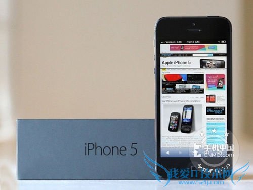 图为 苹果iPhone5 正面