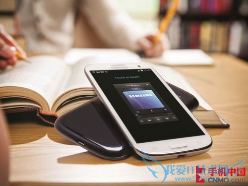 图为 三星GALAXY S3