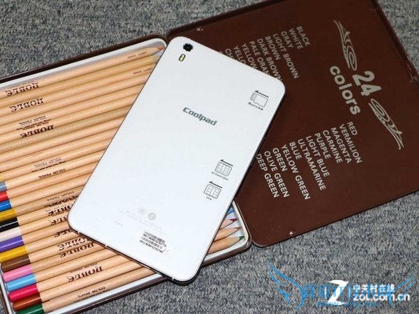 图为 酷派大神1S