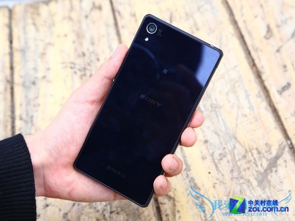 图为联通3G版索尼Xperia Z2