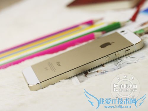 图为 苹果iPhone 5S