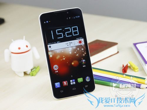 中兴V5S正面图片