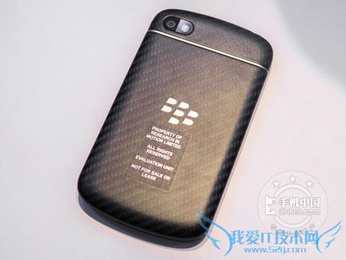 图为:黑莓 Q10 手机