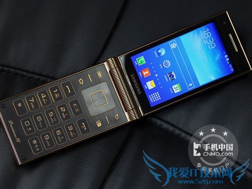 高端商务翻盖机三星W2014价格欲破万