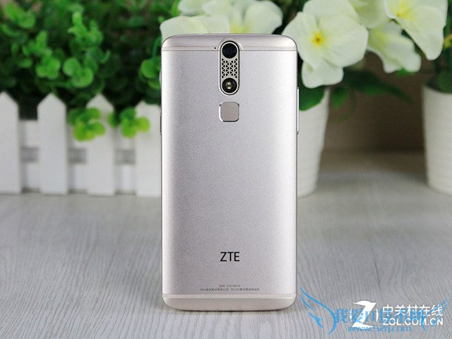 性能主流价格中端市售实用性中端机荐