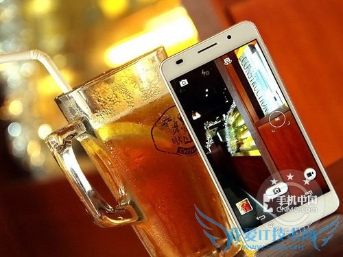 图为 华为荣耀6